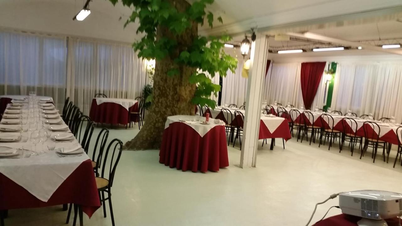 Hotel Villa Robinia Genzano di Roma Kültér fotó