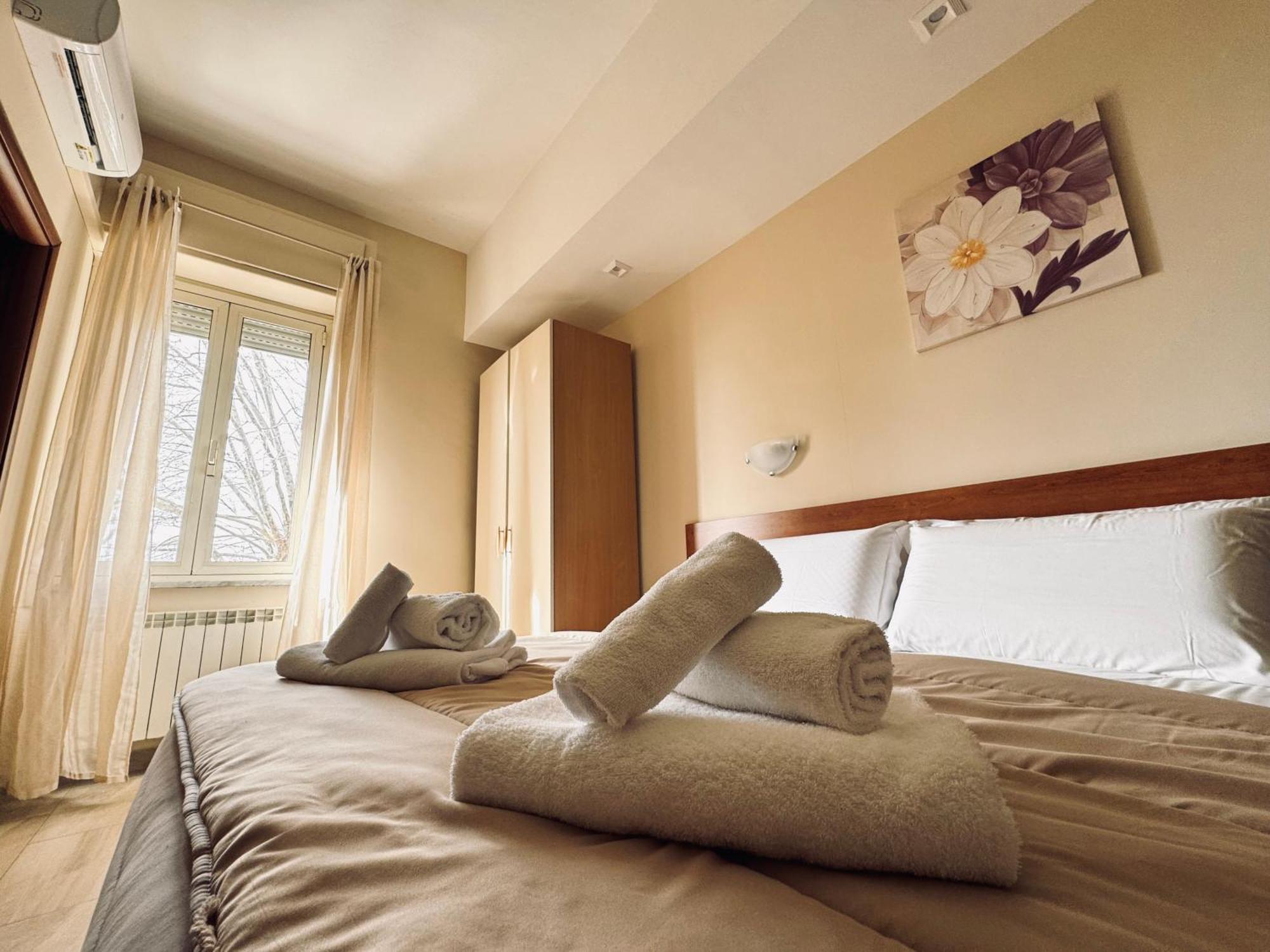 Hotel Villa Robinia Genzano di Roma Kültér fotó